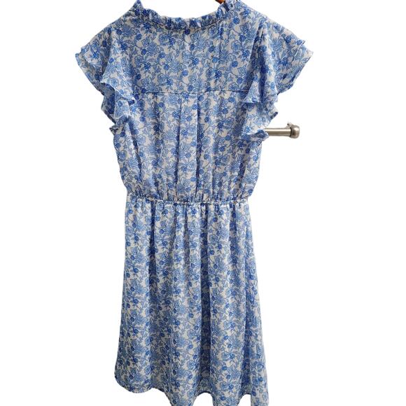 Monteau Blue Floral Print Flutter Sleeve Vneck Dress - Picture 2 of 9